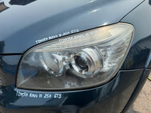 Load image into Gallery viewer, Frontscheinwerfer Toyota Rav 4 III Links Scheinwerfer Headlight SCH3530217872mx