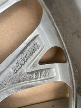 Laden Sie das Bild in den Galerie-Viewer, 1x Alufelge 16 Zoll 6.5&quot; 5x100 47ET 6F0601025M Seat Ibiza Rim Wheel