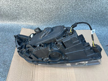 Laden Sie das Bild in den Galerie-Viewer, Frontscheinwerfer Volvo S60 II V60 I 31420269 Links Scheinwerfer Headlight SCH6159013388gv