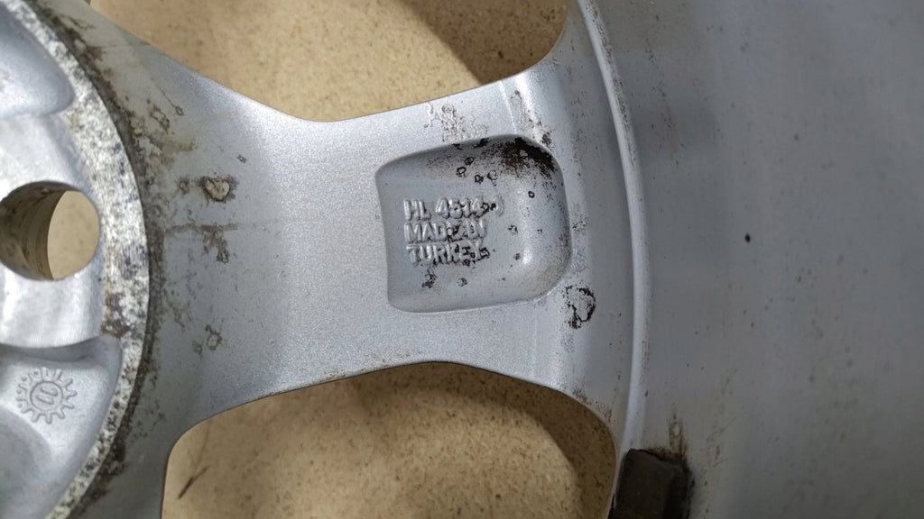 1x Alufelge 16 Zoll 6.5" 5x114.3 45ET Glanz Silber Toyota Avensis Verso FEL3668266488re