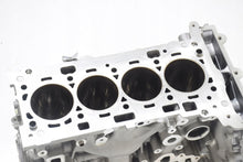 Laden Sie das Bild in den Galerie-Viewer, Motorblock BMW F44 F45 F39 F48 F40 F46 B48A20A 2.0 Benzin Unkomplett