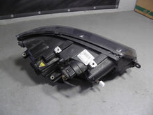 Load image into Gallery viewer, Frontscheinwerfer VW T5 7E5941015 Xenon Links Scheinwerfer Headlight