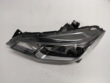 Laden Sie das Bild in den Galerie-Viewer, Frontscheinwerfer Honda Jazz IV W1297 Links Scheinwerfer Headlight SCH2834937954yz
