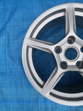 Laden Sie das Bild in den Galerie-Viewer, 1x Alufelge 18 Zoll 8.0" 5x130 57ET Porsche Cayman Boxster 981 Rim Wheel FEL3800862426le