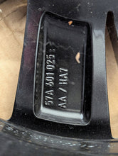 Load image into Gallery viewer, 1x Alufelge 17 Zoll 7.0" 5x112 45ET 57A601025AA Skoda Karoq Rim Wheel FEL8111053740yz