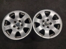 Load image into Gallery viewer, 1x Alufelge 15 Zoll 7.0&quot; 5x112 39ET Silber 8E0601025 Audi Rim Wheel