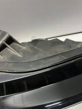 Laden Sie das Bild in den Galerie-Viewer, Frontscheinwerfer Audi A6 174461140N Rechts Scheinwerfer Headlight SCH7671466105sv