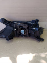 Laden Sie das Bild in den Galerie-Viewer, Frontscheinwerfer Citroën Ds3 9820840780 Full LED Links Scheinwerfer Headlight