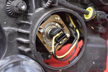 Laden Sie das Bild in den Galerie-Viewer, Frontscheinwerfer Opel Vectra C Ein Stück (Rechts oder Links) Headlight SCH5303118270rs