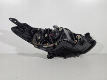 Laden Sie das Bild in den Galerie-Viewer, Frontscheinwerfer Mazda 2 Links Scheinwerfer Headlight SCH8311844911er