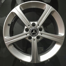 Laden Sie das Bild in den Galerie-Viewer, 4x Alufelge 17 Zoll 6.5" 5x112 44ET Glanz Silber A1774011200 Mercedes-Benz W177 FEL2954822553kf