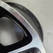 Load image into Gallery viewer, 1x Alufelge 16 Zoll 6.5" 5x114.3 50ET 403003392R Dacia Duster Rim Wheel FEL8142333548fh