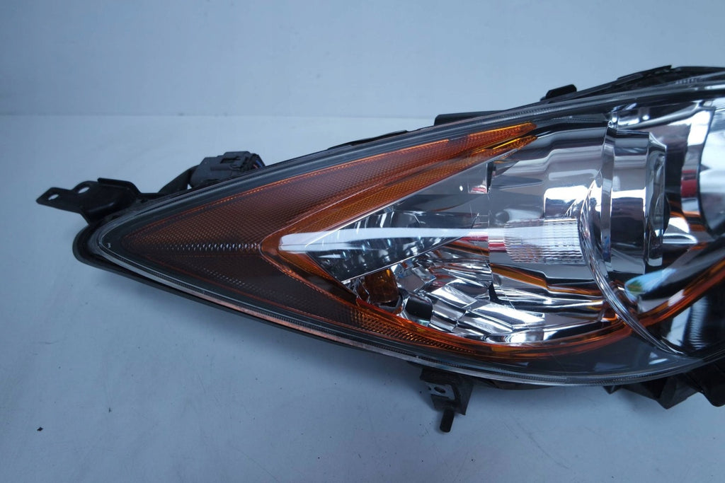 Frontscheinwerfer Mazda II BDG751030 Rechts Scheinwerfer Headlight SCH6046737764yo