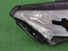 Laden Sie das Bild in den Galerie-Viewer, Frontscheinwerfer Skoda Enyaq IV 5LB941016GBAX Rechts Scheinwerfer Headlight SCH7732470897lo