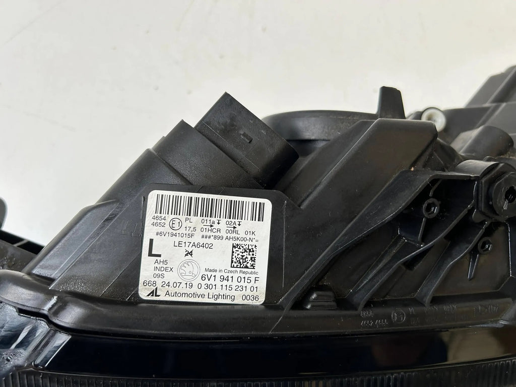Frontscheinwerfer Skoda Fabia III 6V1941015F Links Scheinwerfer Headlight SCH6271373249vx