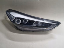 Laden Sie das Bild in den Galerie-Viewer, Frontscheinwerfer Hyundai Tucson 92102-D7201 LED Rechts Scheinwerfer Headlight