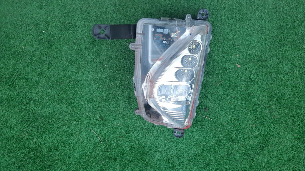Frontscheinwerfer Toyota Prius 123123123 Rechts Scheinwerfer Headlight SCH3795797828mo
