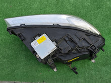 Laden Sie das Bild in den Galerie-Viewer, Frontscheinwerfer Volvo V70 S80 31214347 Xenon Links Scheinwerfer Headlight SCH7364215725yn
