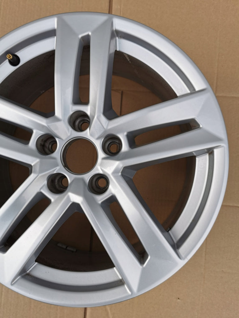 1x Alufelge 17 Zoll 7.0" 5x112 42ET 8W0601025P Audi A4 B9 Rim Wheel FEL3209314437ui