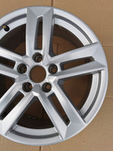 Load image into Gallery viewer, 1x Alufelge 17 Zoll 7.0" 5x112 42ET 8W0601025P Audi A4 B9 Rim Wheel FEL3209314437ui