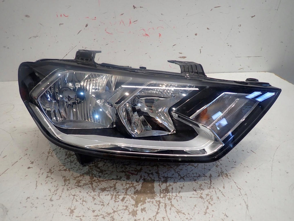 Frontscheinwerfer Audi A1 82A941004 LED Rechts Scheinwerfer Headlight