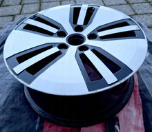 Load image into Gallery viewer, 1x Alufelge 16 Zoll 6.5" 5x112 46ET Glanz Silber 5GE601025 VW I Rim Wheel FEL7841599640sk