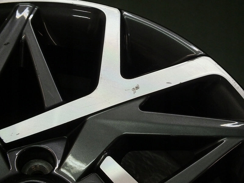 1x Alufelge 18 Zoll 7.5" 5x114.3 50ET Glanz Graphit 52910-CM300 Hyundai Mg