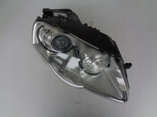 Laden Sie das Bild in den Galerie-Viewer, Frontscheinwerfer VW Passat 3C0941752K Xenon Rechts Scheinwerfer Headlight