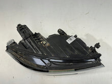 Laden Sie das Bild in den Galerie-Viewer, Frontscheinwerfer VW Passat B8 3G1941082T LED Rechts Scheinwerfer Headlight