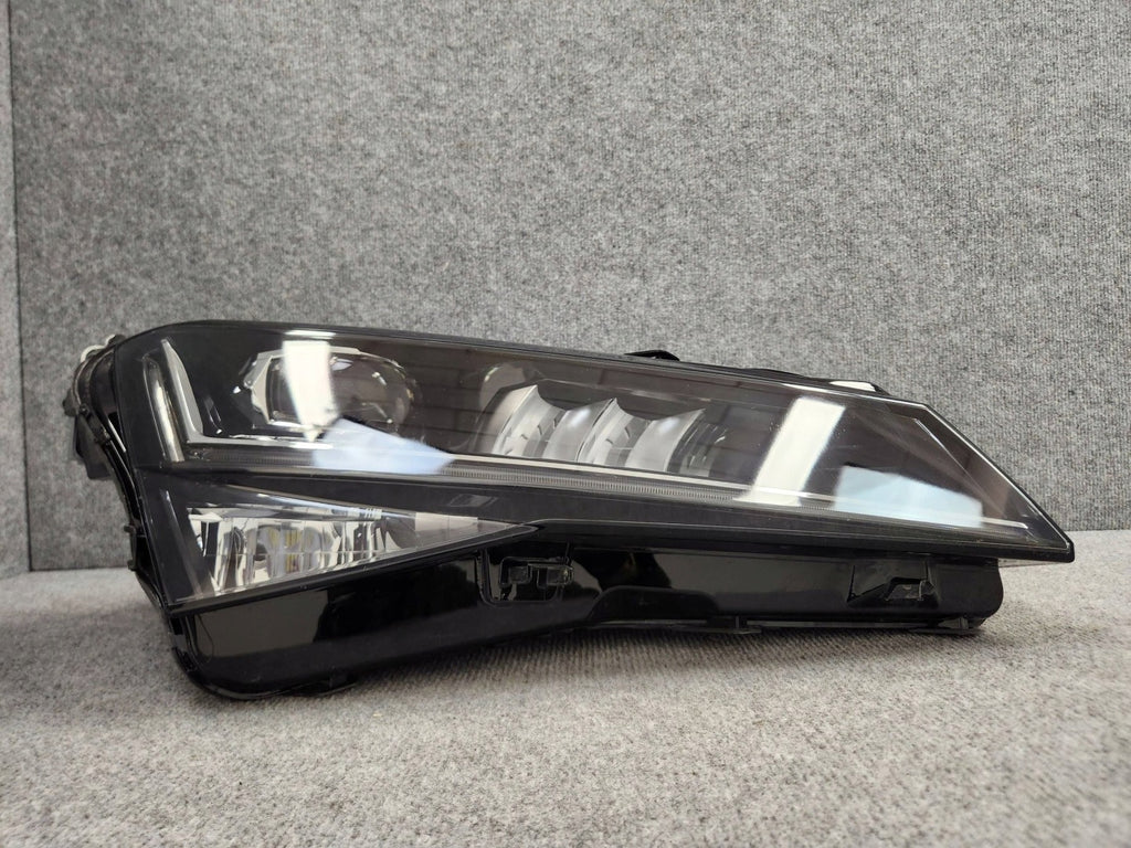 Frontscheinwerfer Skoda Superb III 3V1941016E LED Rechts Scheinwerfer Headlight SCH5394315638ab