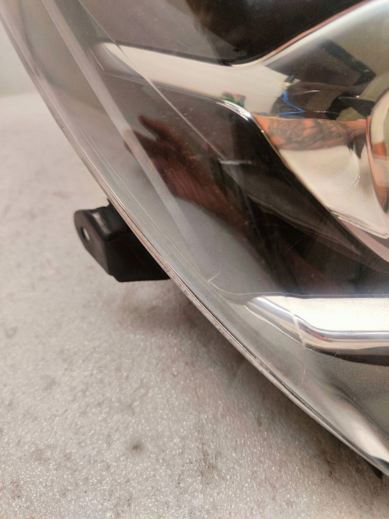 Frontscheinwerfer Toyota Yaris Rechts Scheinwerfer Headlight