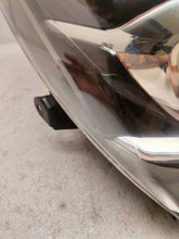 Load image into Gallery viewer, Frontscheinwerfer Toyota Yaris Rechts Scheinwerfer Headlight