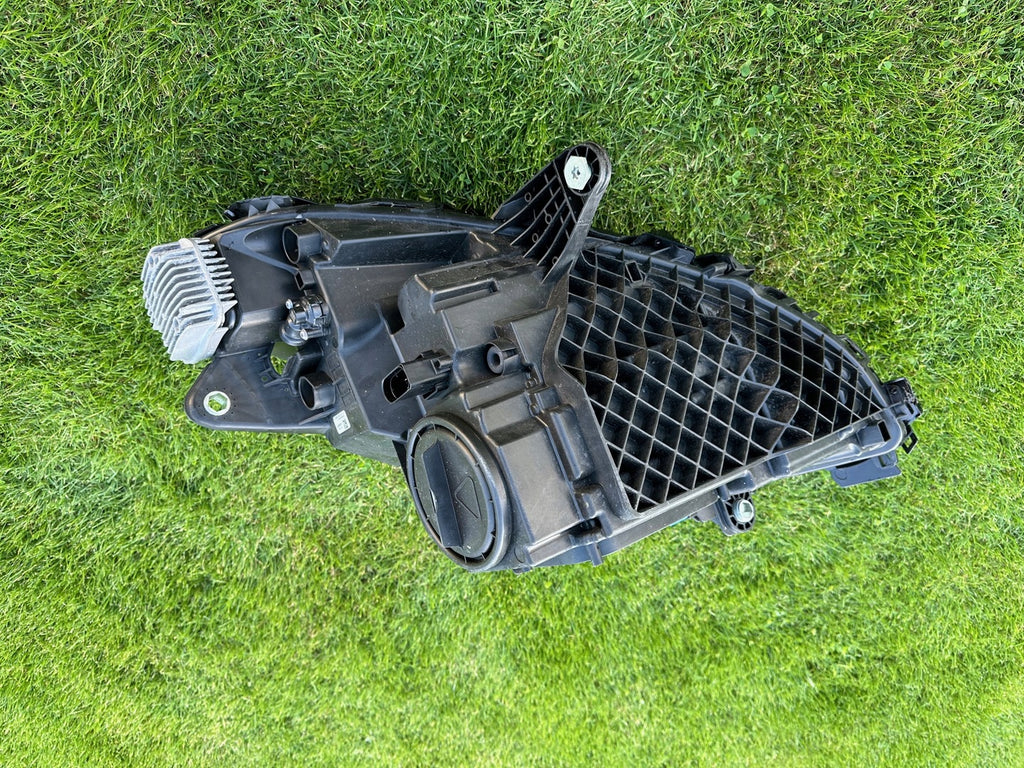 Frontscheinwerfer Mercedes-Benz Eqc A2939062801 LED Rechts Headlight SCH1458841444ng