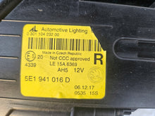 Laden Sie das Bild in den Galerie-Viewer, Frontscheinwerfer Skoda Octavia III Ein Satz Scheinwerfer Headlight SCH2106173448yf