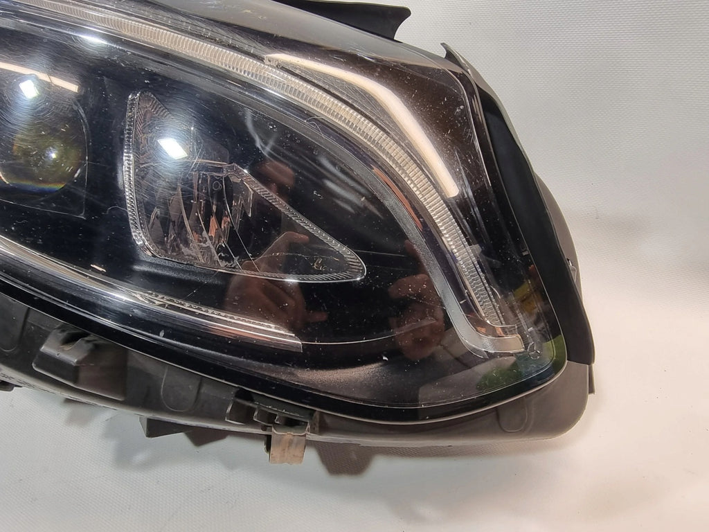 Frontscheinwerfer Mercedes-Benz W246 A2469062801 Rechts Scheinwerfer Headlight SCH8060063288hf