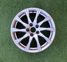 Laden Sie das Bild in den Galerie-Viewer, 1x Alufelge 17 Zoll 7.5" 5x112 38ET 8W0601025C Audi A4 Rim Wheel FEL2550887293as