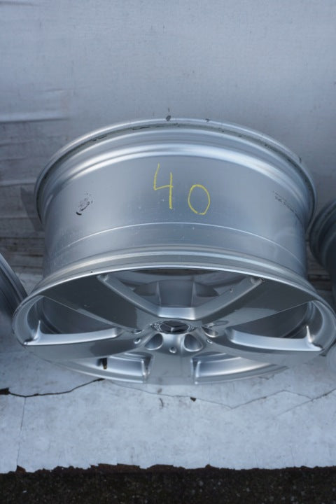 4x Alufelge 18 Zoll 8.5" 5x112 48ET Glanz Silber A2124011302 Mercedes-Benz FEL2621481142kk