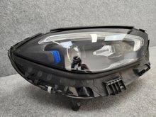 Laden Sie das Bild in den Galerie-Viewer, Frontscheinwerfer Mercedes-Benz W206 A2069063003 LED Rechts Headlight SCH5662699663ql