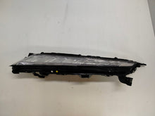 Laden Sie das Bild in den Galerie-Viewer, Frontscheinwerfer Mitsubishi Eclipse Cross I EDM92205010 Rechts oder Links