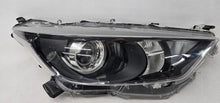 Load image into Gallery viewer, Frontscheinwerfer Toyota 4 Yaris SPP6353 Rechts Scheinwerfer Headlight