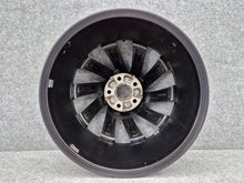 Laden Sie das Bild in den Galerie-Viewer, 1x Alufelge 18 Zoll 7.5&quot; 5x112 48ET 5E3601025AG Skoda Octavia Iv Rim Wheel