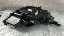 Laden Sie das Bild in den Galerie-Viewer, Frontscheinwerfer Hyundai I30 G4921-13010 Links Scheinwerfer Headlight