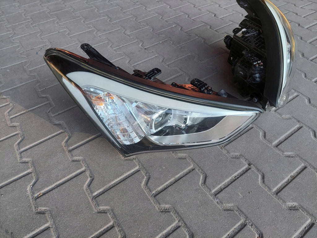 Frontscheinwerfer Hyundai Santa III Fe Ein Stück (Rechts oder Links) Headlight