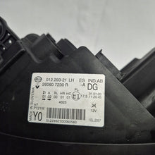Load image into Gallery viewer, Frontscheinwerfer Renault Scenic 260607230R Links Scheinwerfer Headlight SCH1555537980op