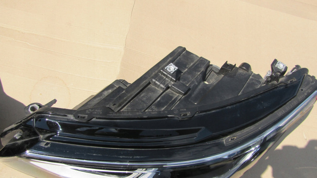 Frontscheinwerfer VW Golf VIII I 5H1941005 5H1941006 Full LED Rechts oder Links SCH9886344273jd