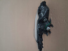 Laden Sie das Bild in den Galerie-Viewer, Frontscheinwerfer Toyota Prius Links Scheinwerfer Headlight SCH1128632664ib