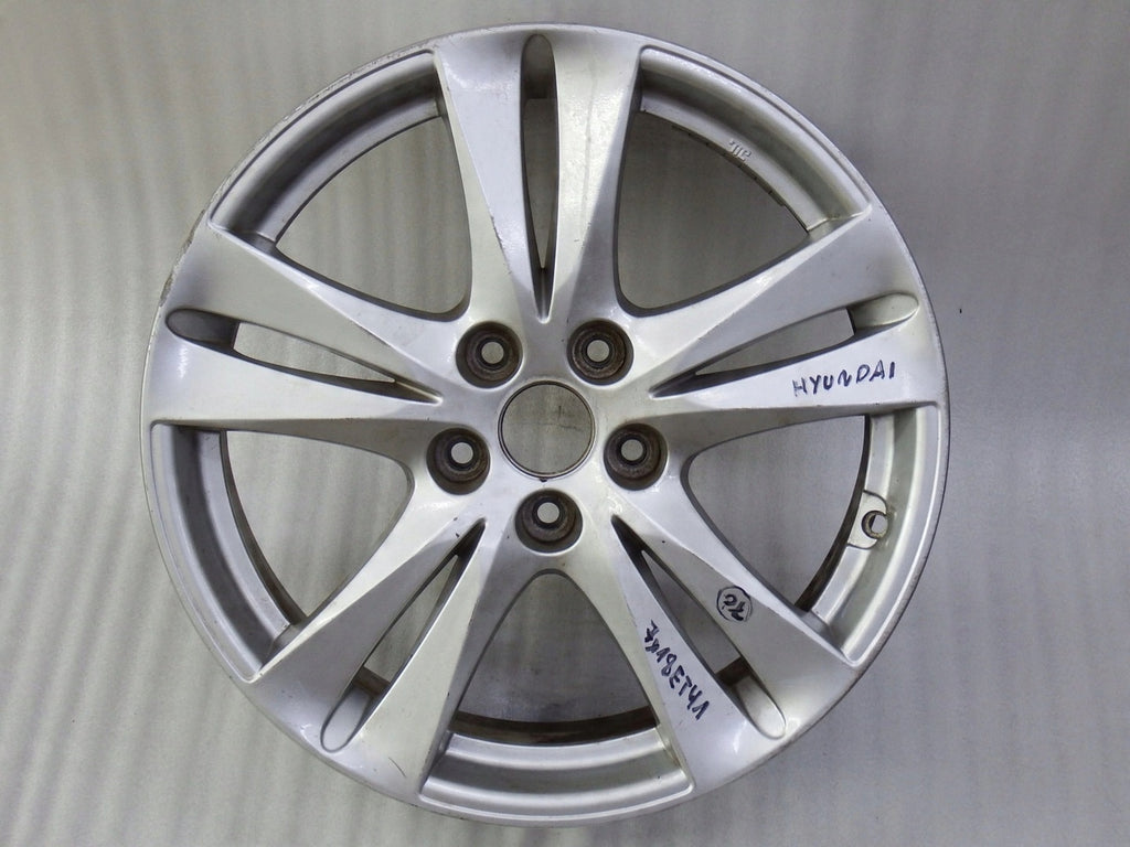 2x Alufelge 18 Zoll 7.0" 5x114.3 41ET Glanz Silber Hyundai Santa Fe Rim Wheel