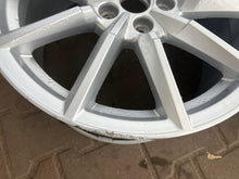 Load image into Gallery viewer, 1x Alufelge 18 Zoll 8.5&quot; 5x112 50ET Glanz Silber 8S0601025C Audi Rim Wheel