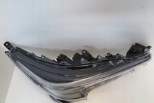 Laden Sie das Bild in den Galerie-Viewer, Frontscheinwerfer Toyota Corolla 81110-02X10 Rechts Scheinwerfer Headlight