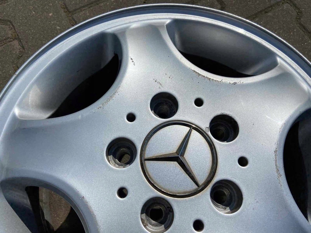 1x Alufelge 15 Zoll 5.5" 5x112 54ET Glanz Silber A1684011302 Mercedes-Benz